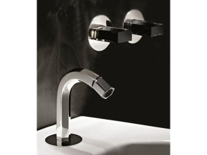 Смеситель для биде с 3 отверстиями