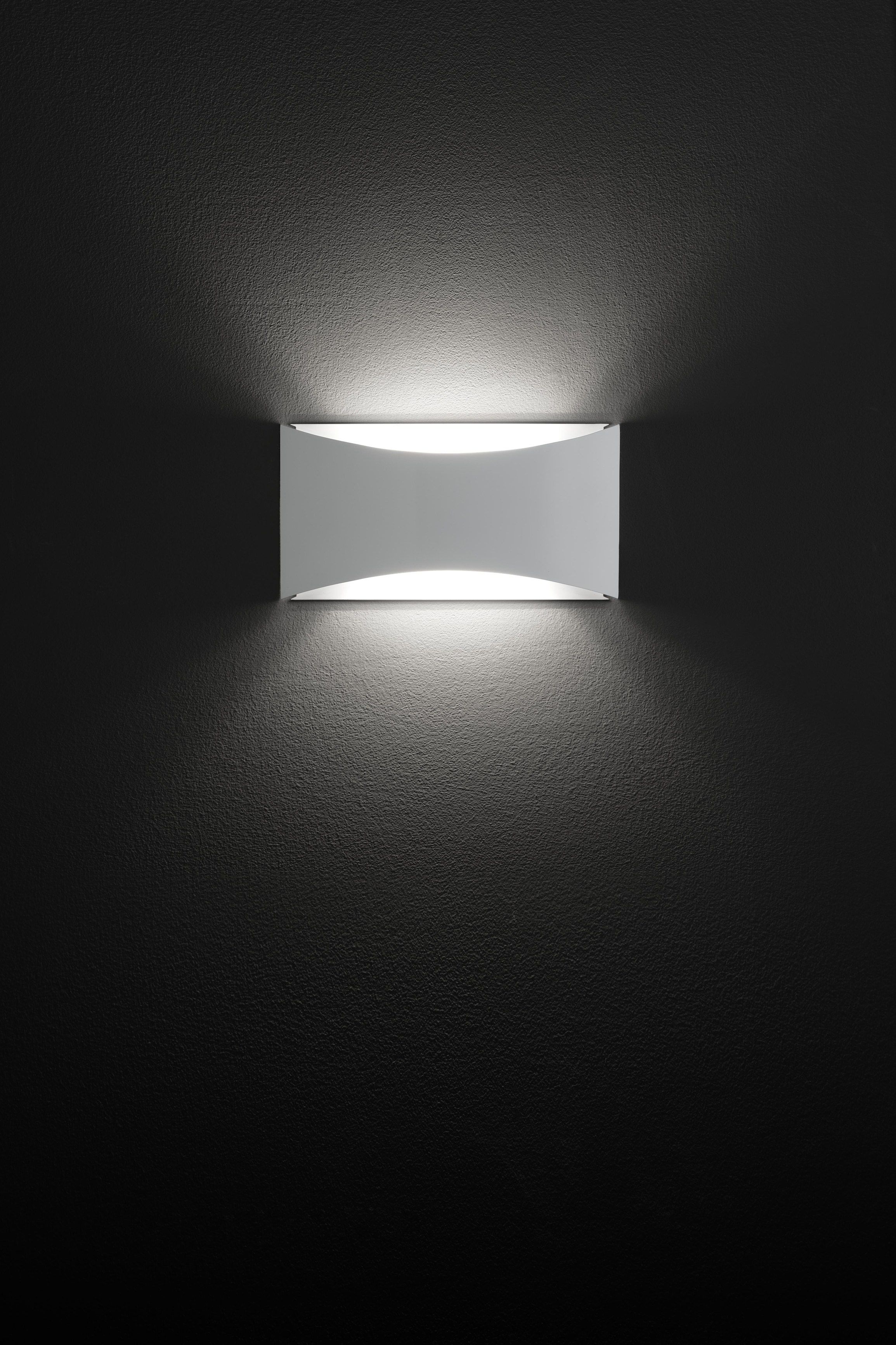 Окрашенный металлический настенный светильник Oluce KELLY - 791 BI ARCH-00049046 - Вид №1