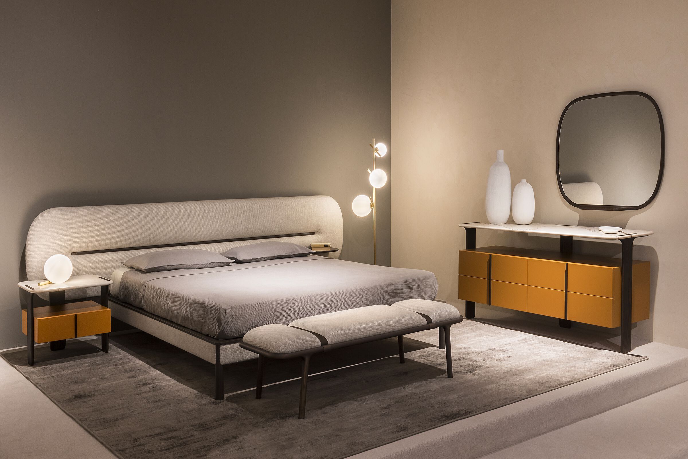 Настенное зеркало в рамке Carpanese Home SHINE ARCH-00090455 - Вид №1