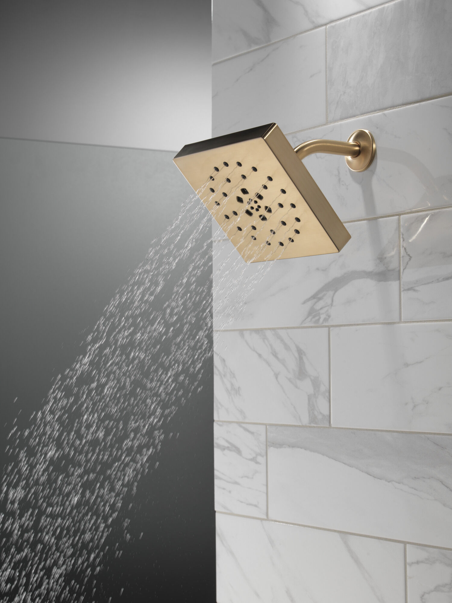 52484-CZ H2Okinetic® 4-х позиционная душевая лейка с UltraSoak ™ Delta Faucet DELTA Шампанское бронза - Вид №4