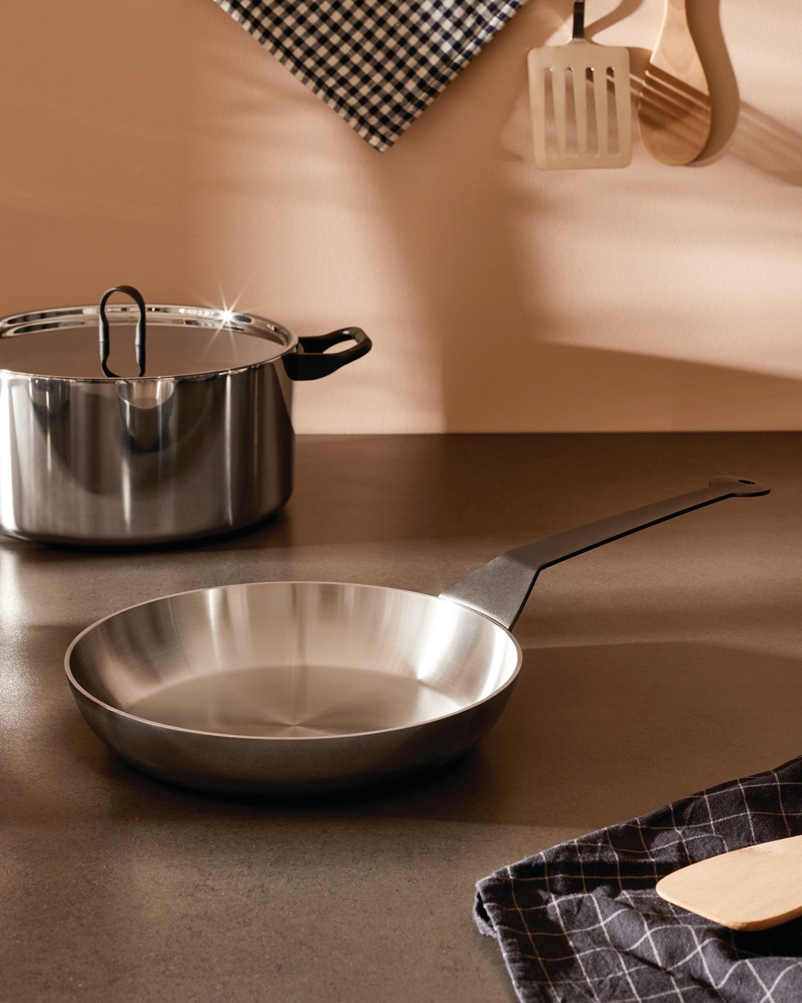 Сковорода Алесси Ла Синтура ди Орионе в Лионе Alessi La cintura di orione 90103 - Вид №1