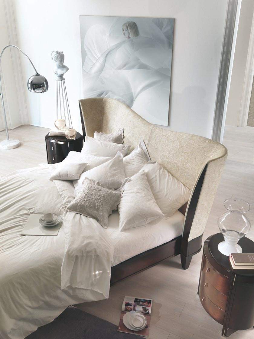 SELVA Кровать Queen size из шпона дерева с мягким изголовьем Vendôme 2057 Vendome - Вид №4