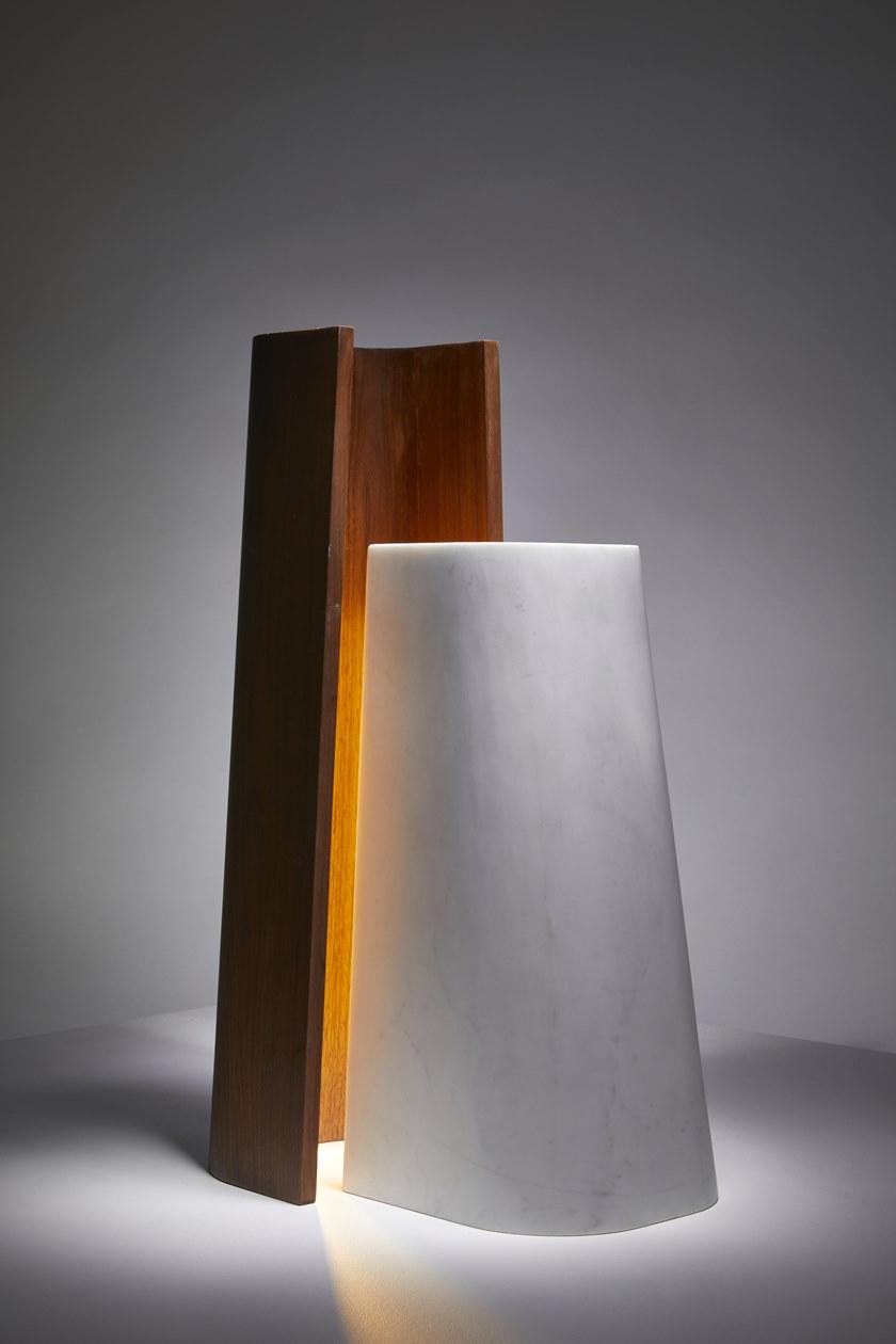 REDA AMALOU DESIGN Настольная лампа из мрамора и ореха sun-id-1508718 - Вид №1