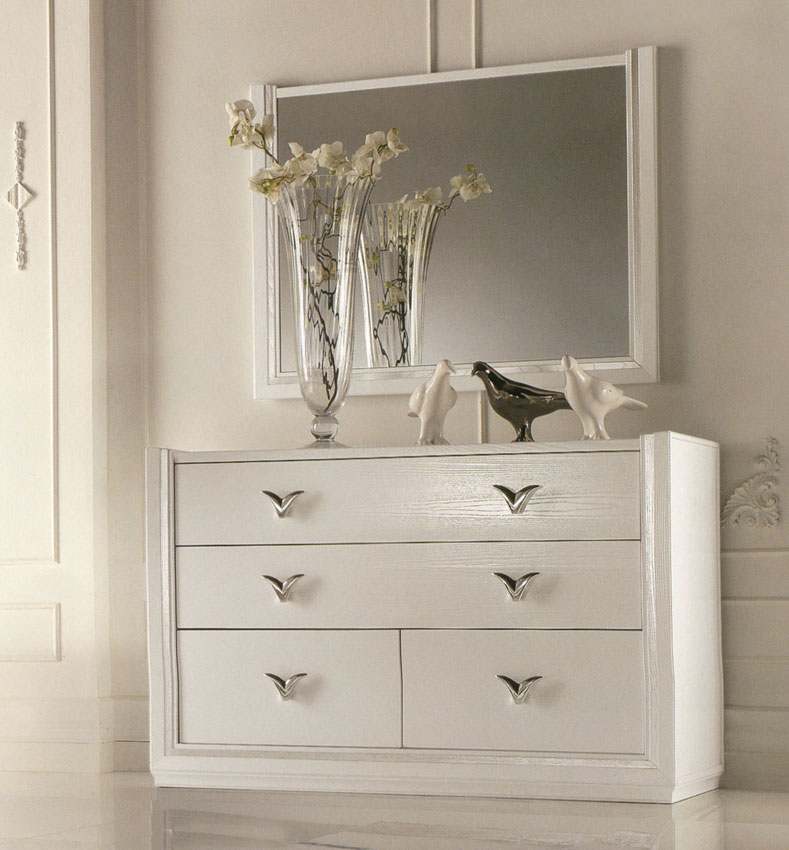 Комод Giselle MIRANDOLA D4022 Daniel