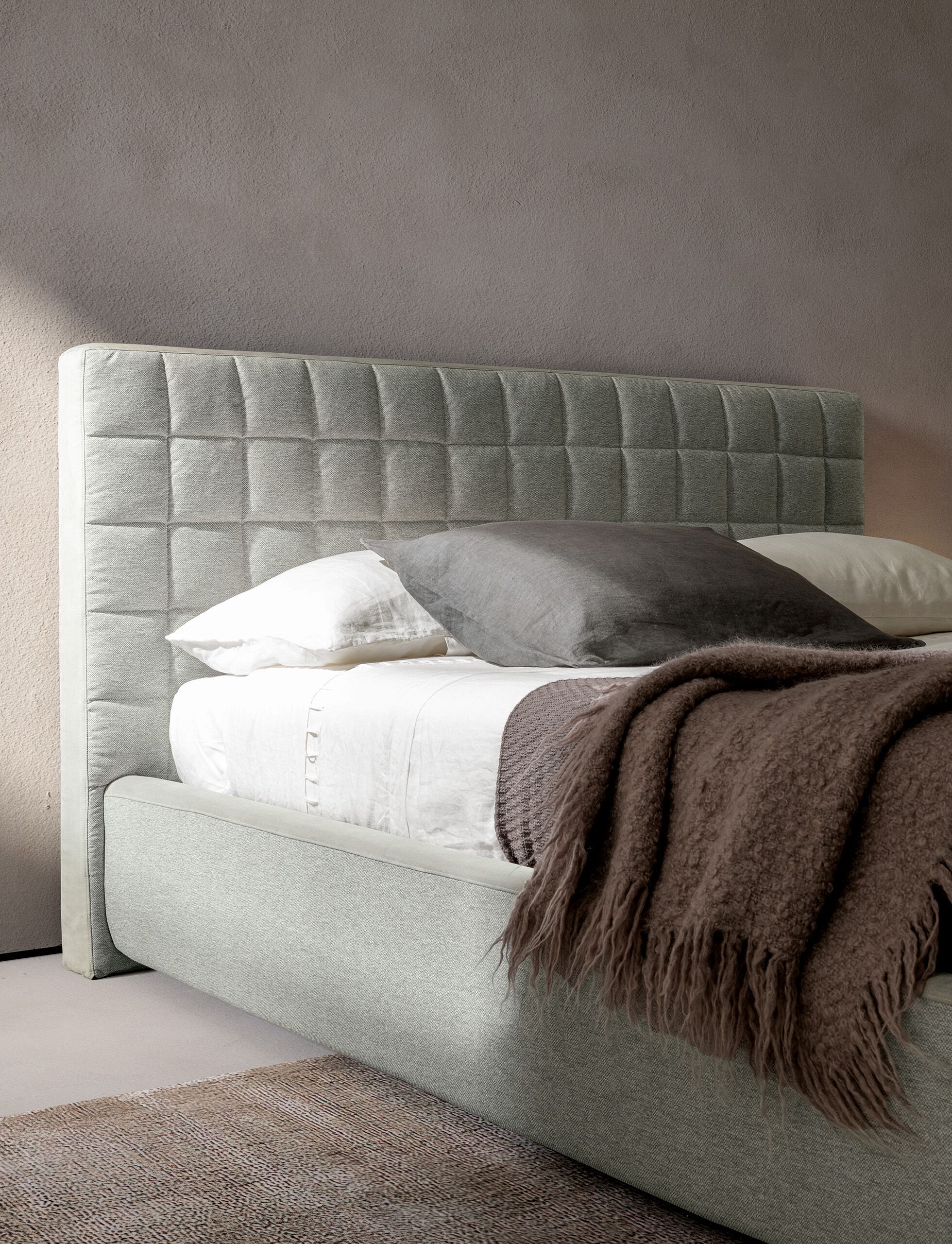 Двуспальная кровать из ткани с мягким изголовьем Adok RUBIK ARCH-00024161 - Вид №2
