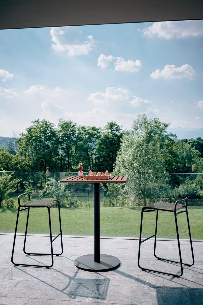 RODA Высокий квадратный стол из тика Stem sun-id-1509151 - Вид №1