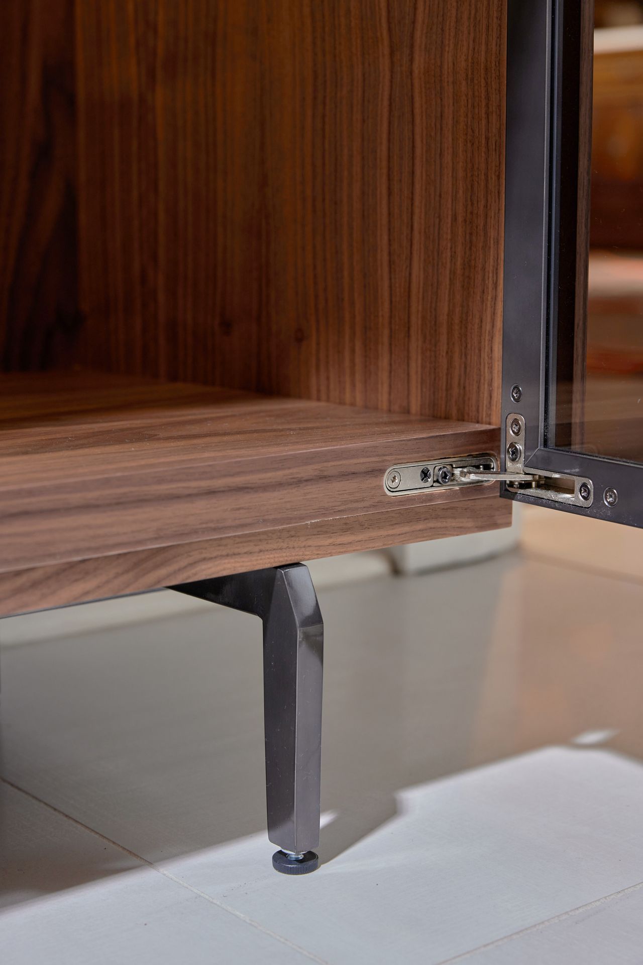 Деревянная витрина со встроенным освещением Hurtado Evolution ARCH-00090498 - Вид №8